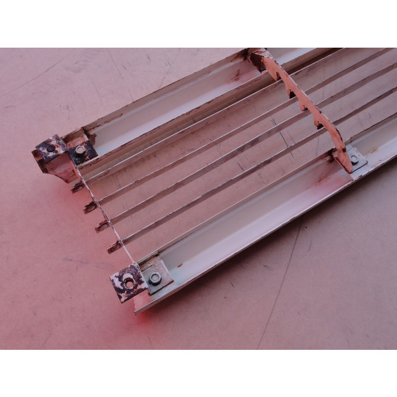 Grade Dianteira C-14 C-10 68 à 78 Original Usada