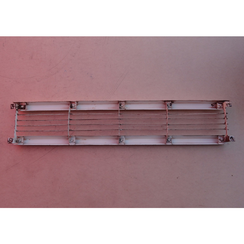 Grade Dianteira C-14 C-10 68 à 78 Original Usada