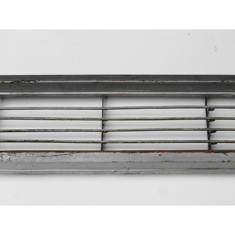 Grade Dianteira C-14 C-15 C-10 68 à 78 Original Usada