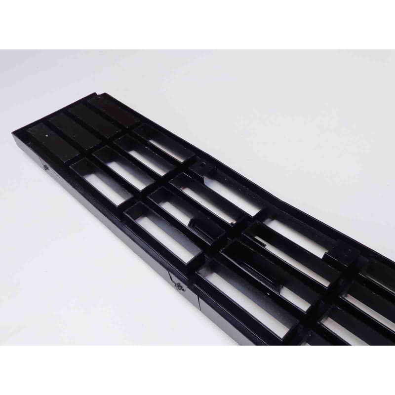 Grade Dianteira D-20 C-20 A-20 1985 A 92 Original c/ Detalhe Preto Fosco Usado