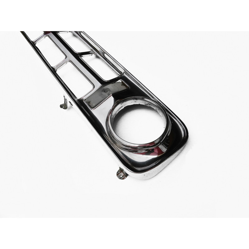 Grade Dodge D100 D400 D700 Cromada Original Com Pisca Usada