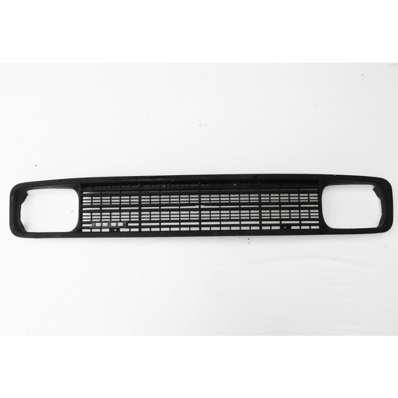 Grade Dianteira Fiat 147 até 80 c/ Detalhe Original Usada