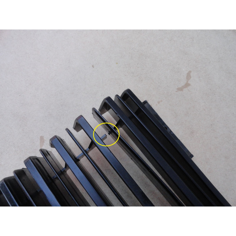 Grade Dodge Polara 78 Em Diante Original Usada Com Detalhes