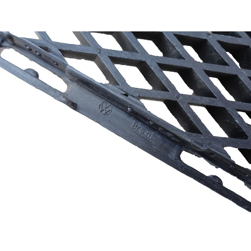 Grade do Parachoque Farol de Milha Direito Gol G3 99 à 05 Original 