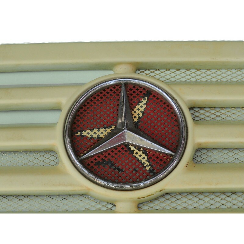 Grade Dianteira Caminhão Mercedes Benz 1620 96 à 05 Usada Com Detalhes