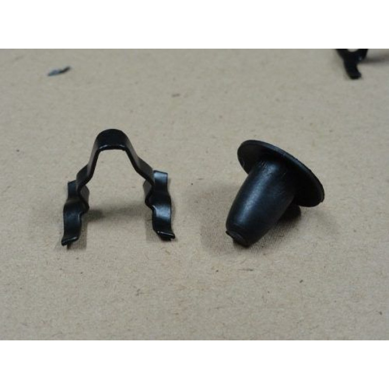 Grampos para Fixação Friso Lateral com Borracha Fusca até 70 - Jogo 42 Peças