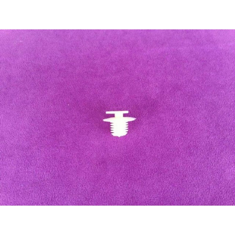 Grampo Fixação Forro Lateral Porta F-100 F-1000 F-4000 72 à 92