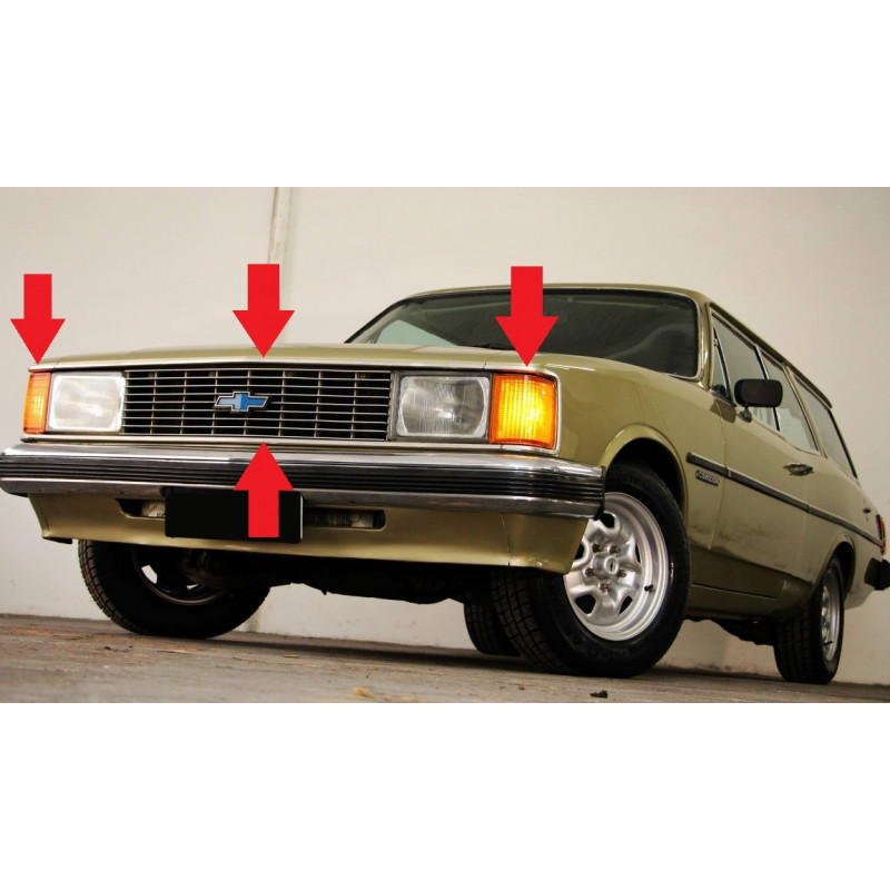 Grampo Friso Farol/Lanterna e Mala/Capô Opala 80 à 90