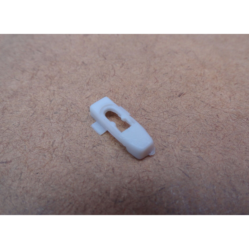 Grampo Friso Farol/Lanterna e Mala/Capô Opala 80 à 90