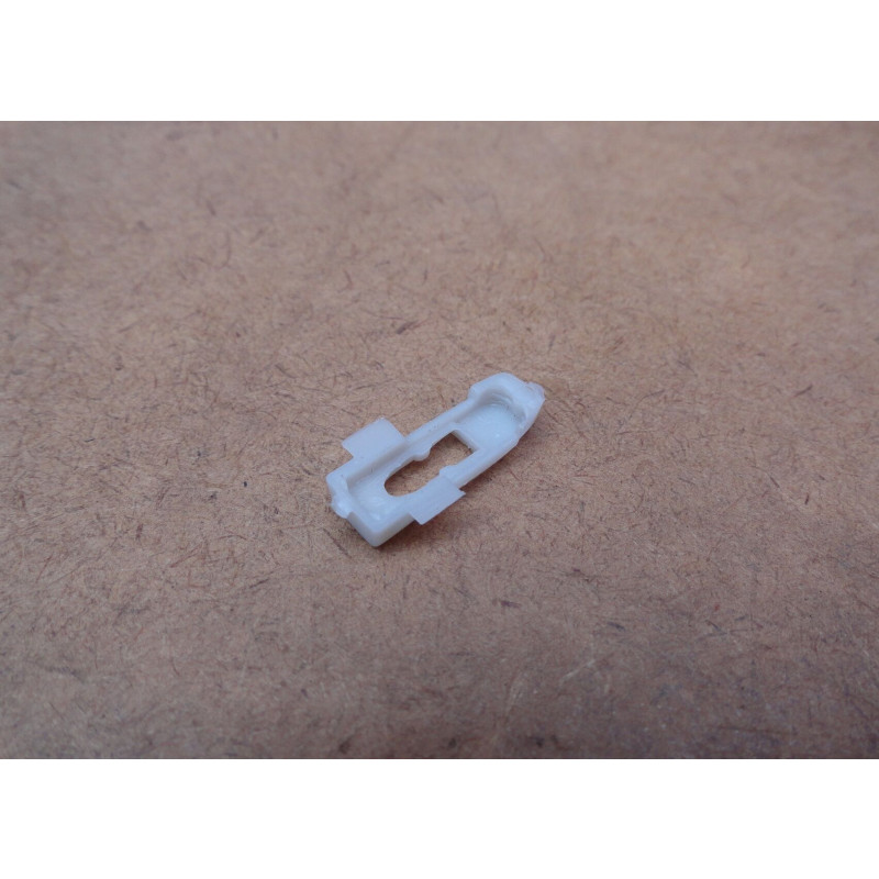 Grampo Friso Farol/Lanterna e Mala/Capô Opala 80 à 90