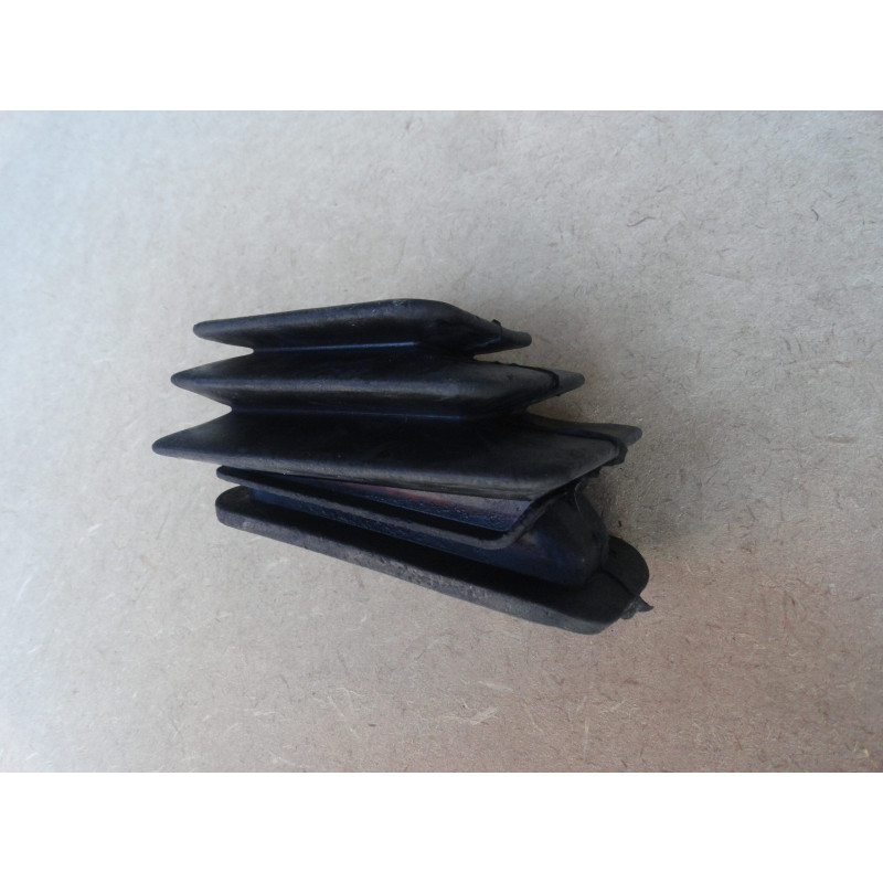 Coifa Guarda Pó Garfo Embreagem C-10 D-10 A-10 Veraneio Novo