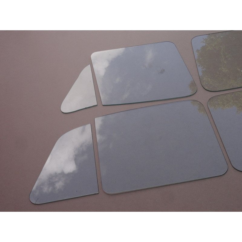 Vidro Quebra Vento Porta Vw 1600 Zé Caixão Incolor Novo - Jogo