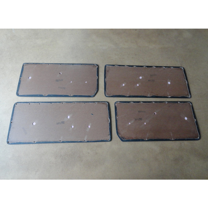 Forro Porta Veraneio 1964 à 1988 com Friso Preto - Jogo