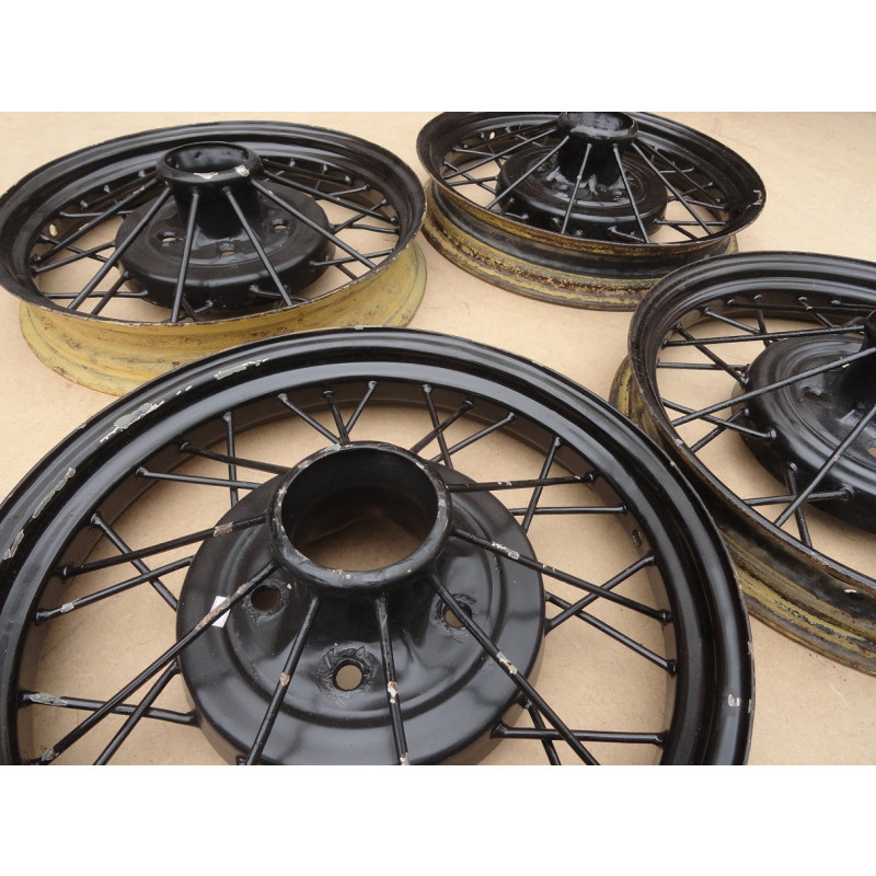 Roda Ford 1930 à 1931 Fordinho Aro 19" Tala 3" Usada - Jogo