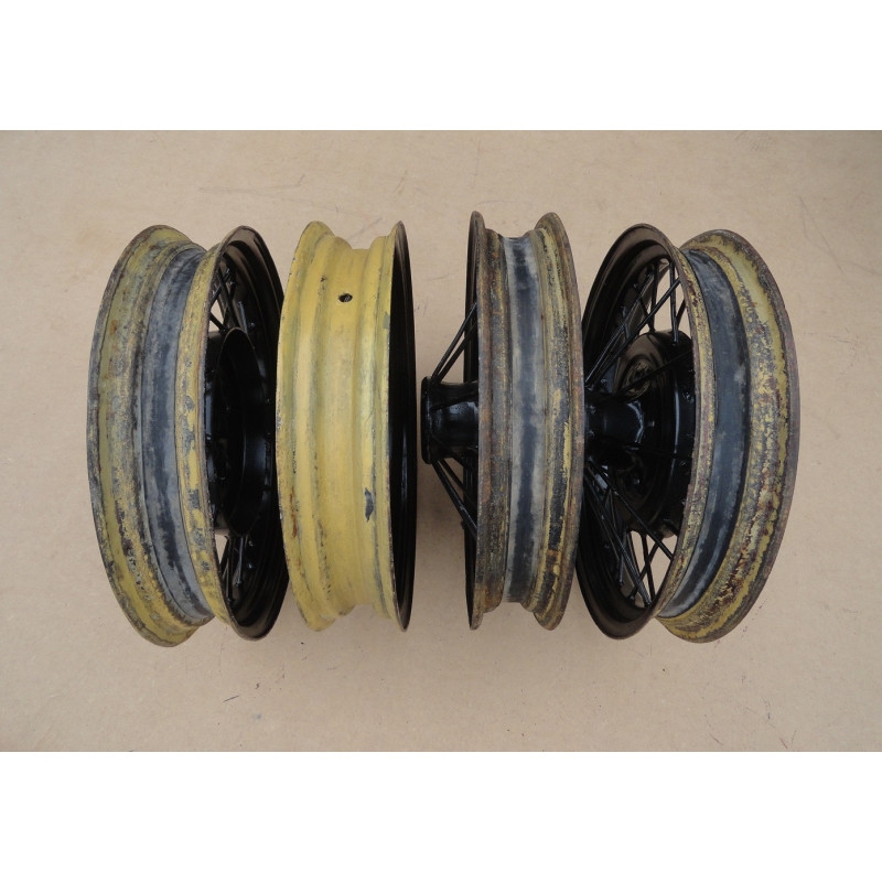 Roda Ford 1930 à 1931 Fordinho Aro 19" Tala 3" Usada - Jogo