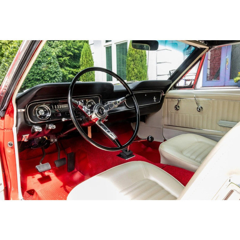 Tapete Borracha Ford Mustang 1964 a 1973 Vermelho Usado - Jogo