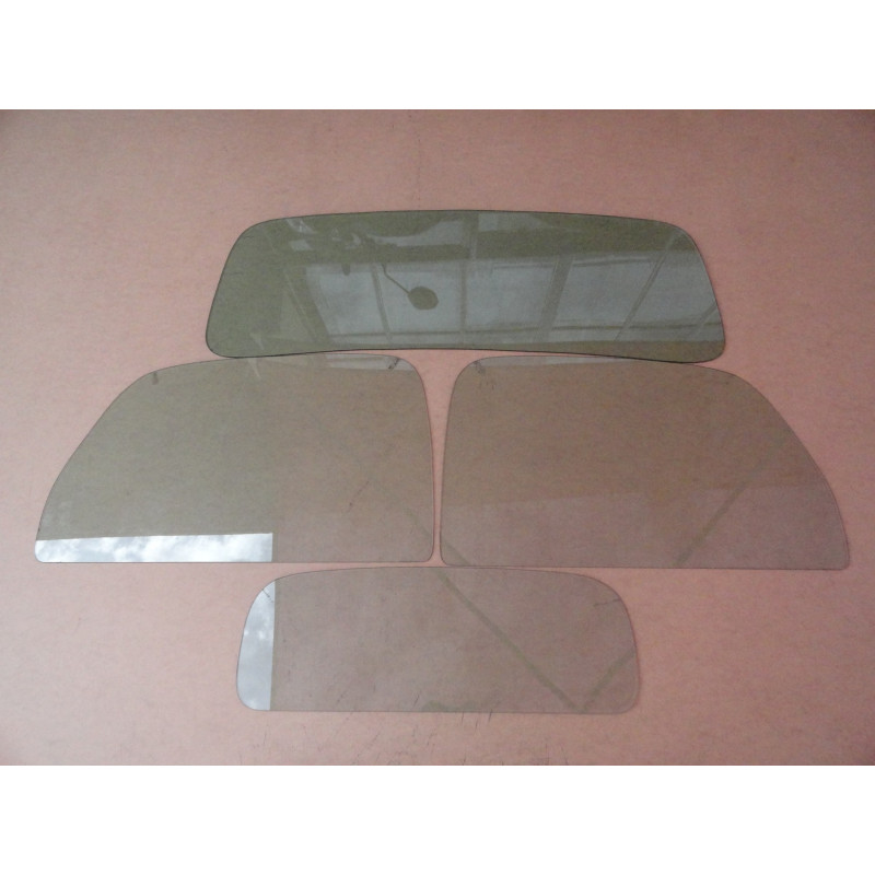 Vidro F-1 F-8 48 à 50 Inteiriço Sem Quebra Vento Verde Jogo