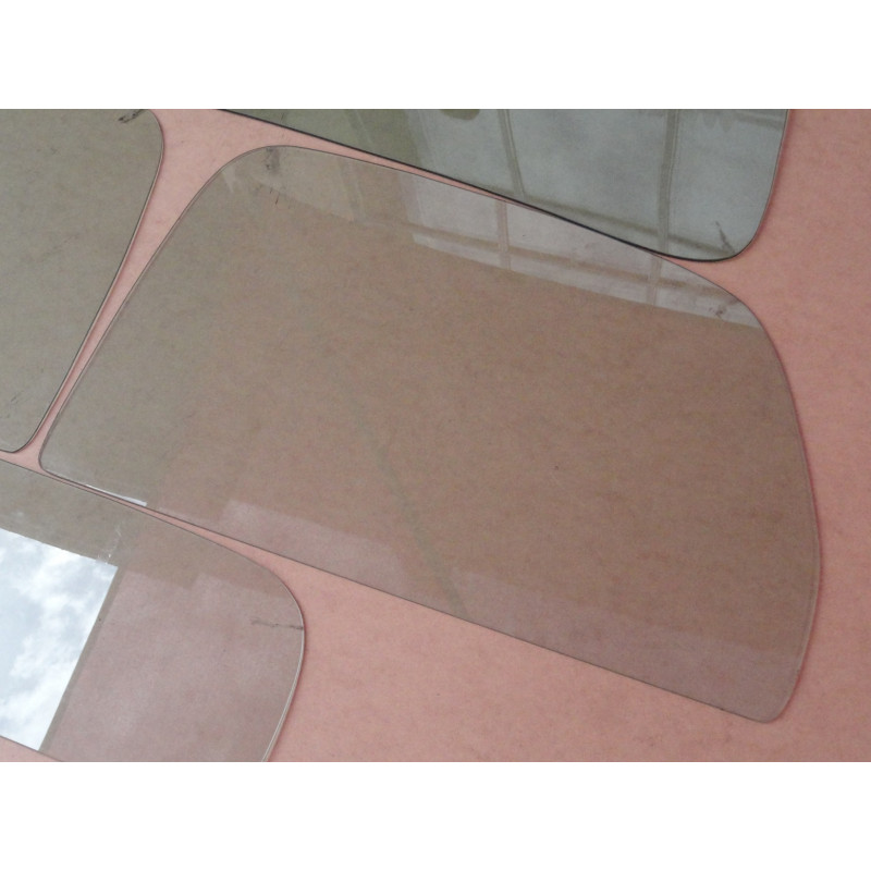 Vidro F-1 F-8 48 à 50 Inteiriço Sem Quebra Vento Verde Jogo