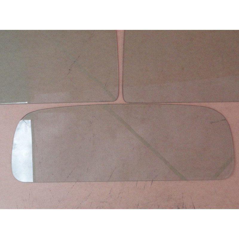 Vidro F-1 F-8 48 à 50 Inteiriço Sem Quebra Vento Verde Jogo