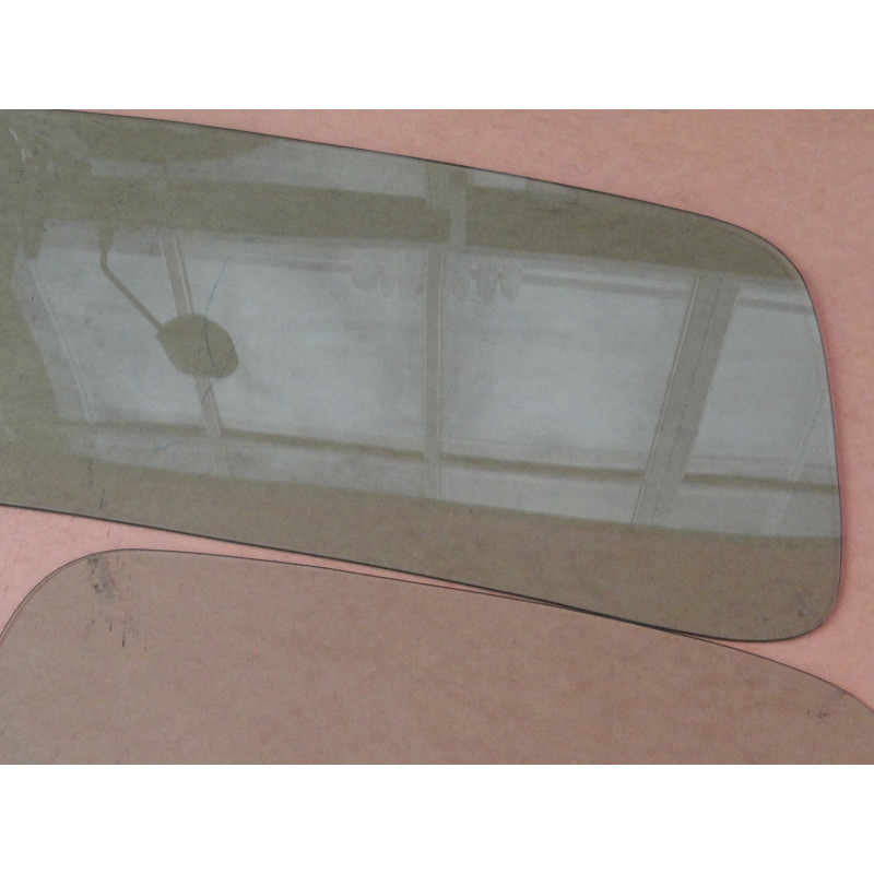 Vidro F-1 F-8 48 à 50 Inteiriço Sem Quebra Vento Verde Jogo