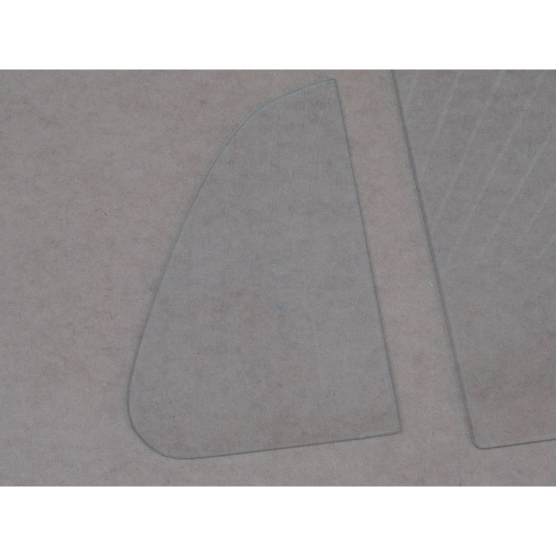 Vidro F-1 F-8 51 à 52 Com Quebra Vento Incolor Jogo