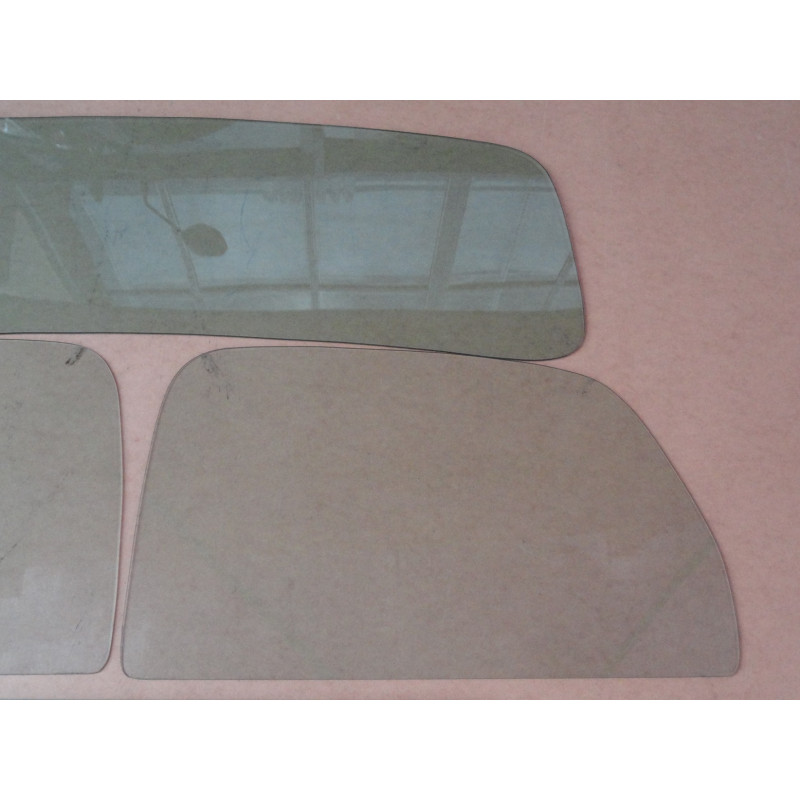 Vidro F-1 F-8 51 à 52 Inteiriço Sem Quebra Vento Verde Jogo