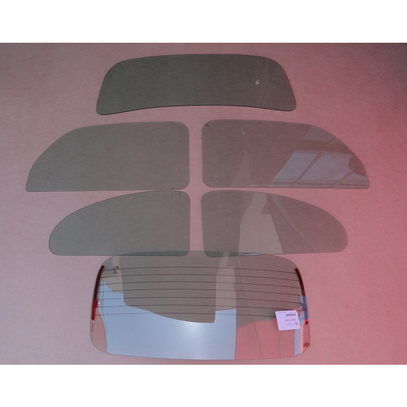 Vidro Parabrisa Vigia Porta Inteiriço Lateral Fixa Fusca 67 em Diante Verde Jogo