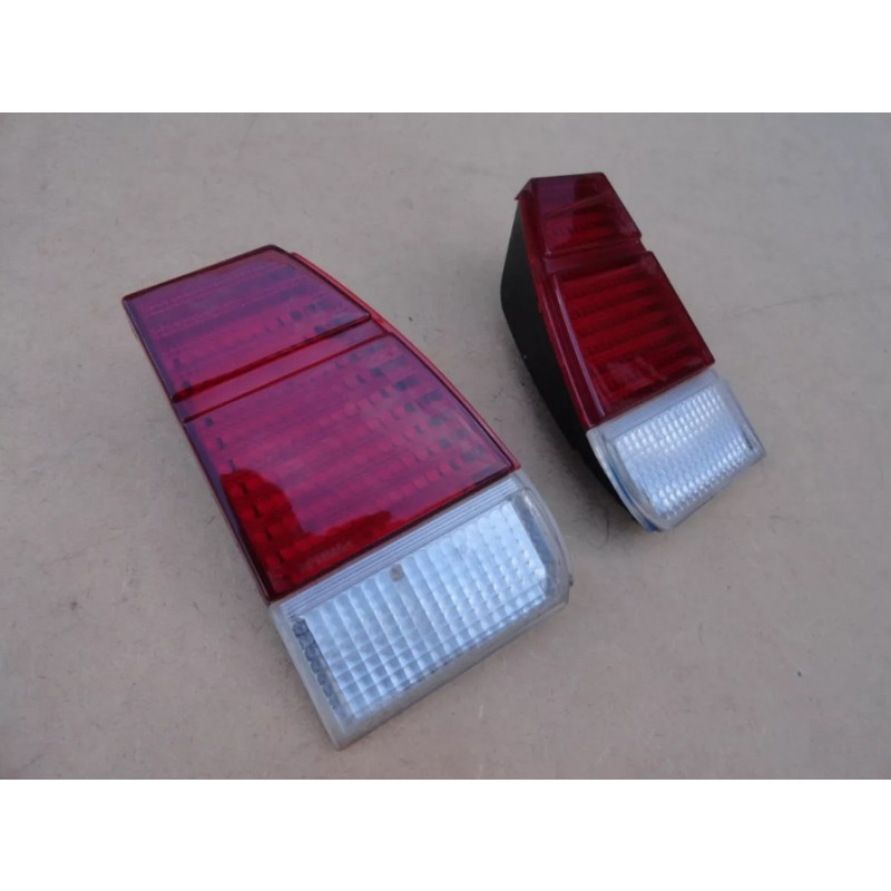 Lanterna Aplique Tampa Traseira Versailles 95 à 97 Original Usado