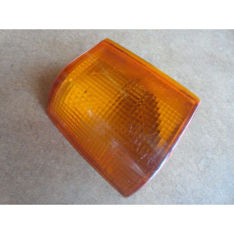 Lanterna Pisca Dianteiro Esquerda D-20 1992 em Diante Original Âmbar