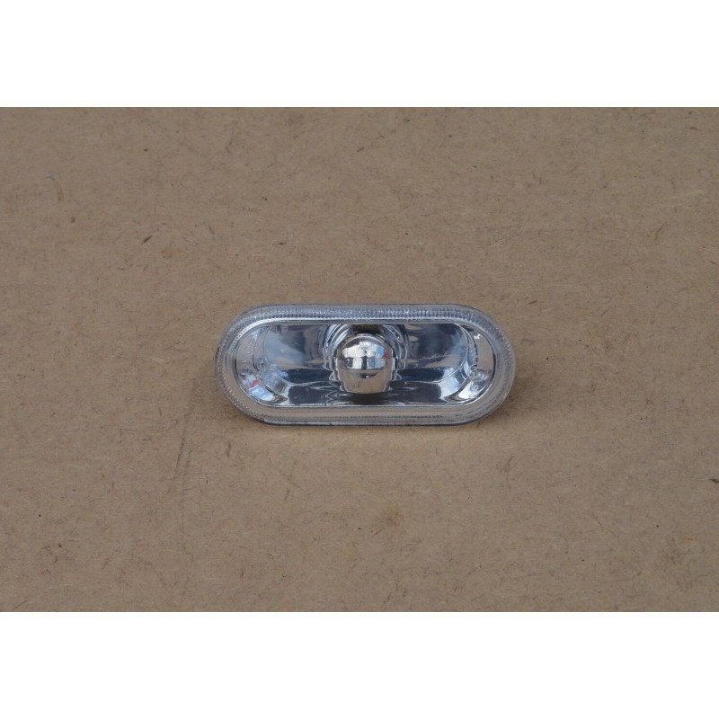 Lanterna Pisca Lateral Paralama Golf Polo Passat Bora