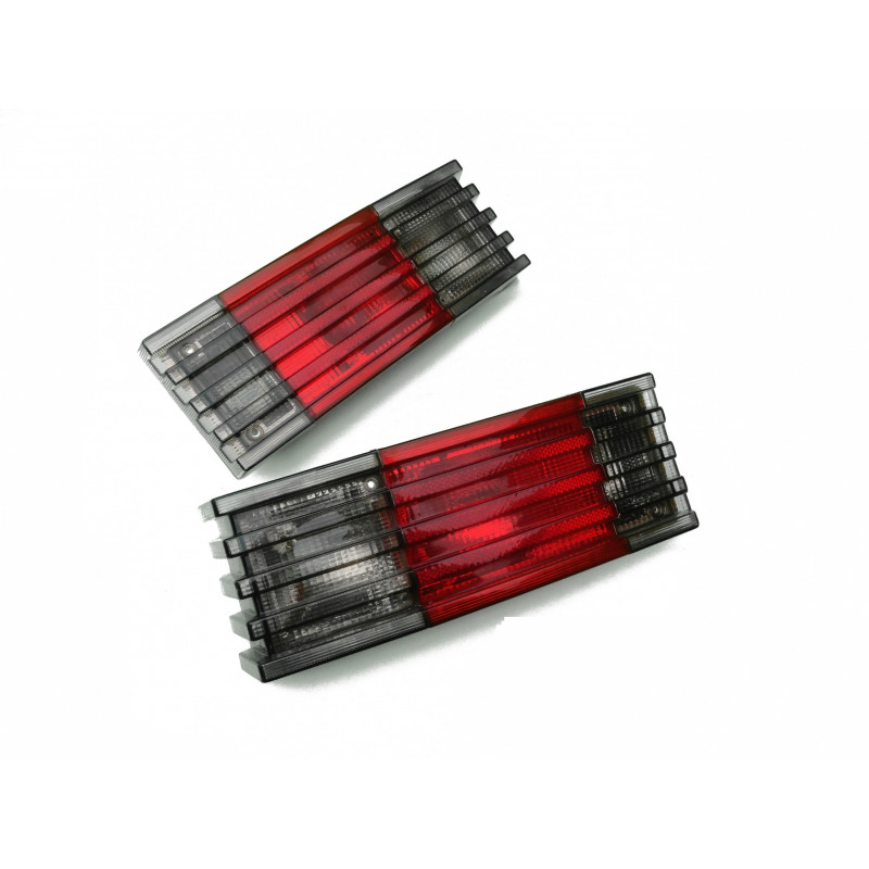 Lanterna Traseira Brasilia Variant II 1978 a 1982 Fumê Par