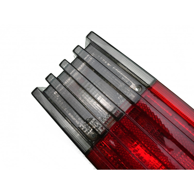 Lanterna Traseira Brasilia Variant II 1978 a 1982 Fumê Par