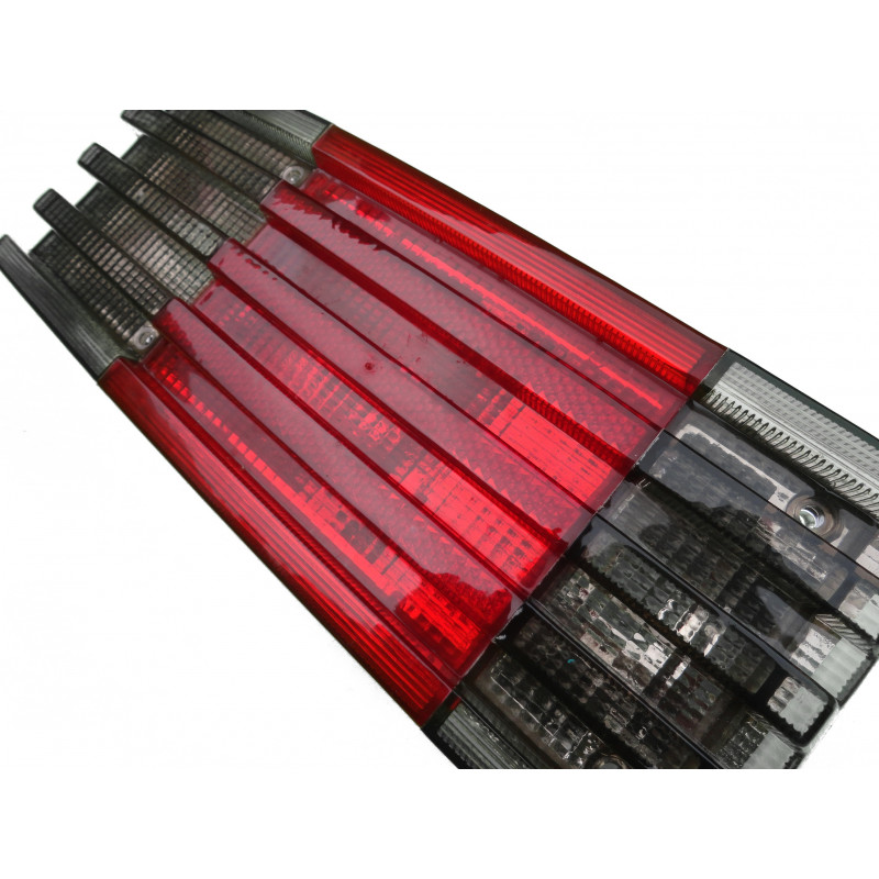 Lanterna Traseira Brasilia Variant II 1978 a 1982 Fumê Par