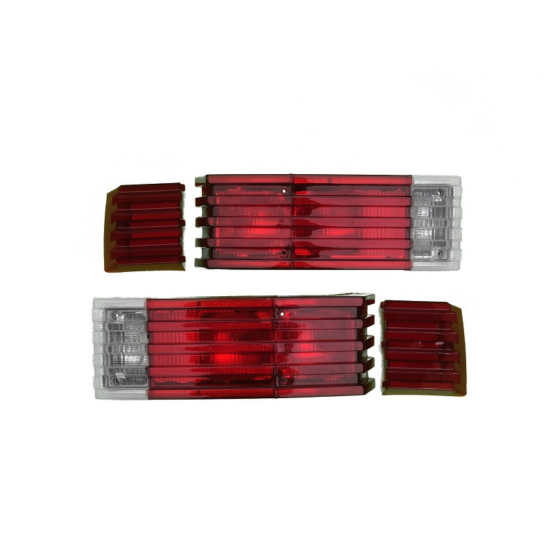 Lanterna Traseira Brasilia Variant II 1978 a 1982 Bicolor Par