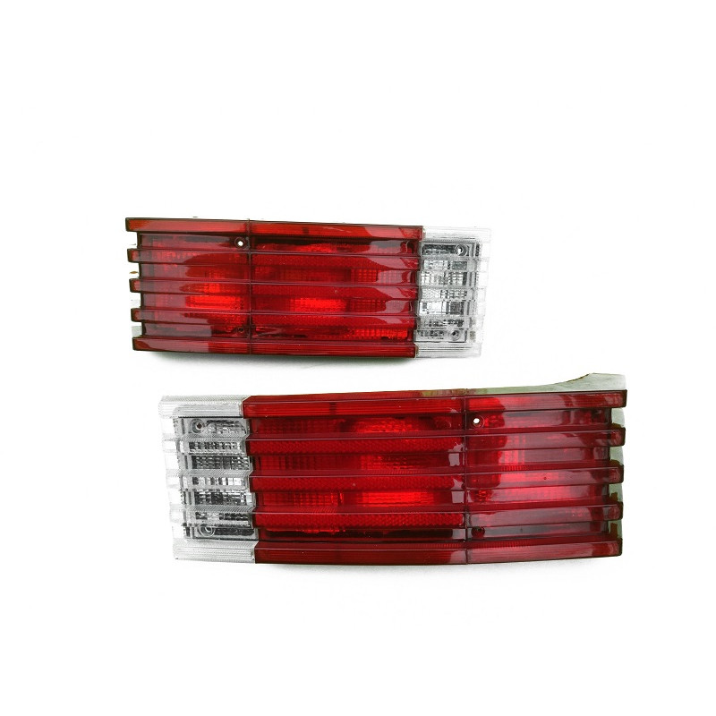 Lanterna Traseira Brasilia Variant II 1978 a 1982 Bicolor Par