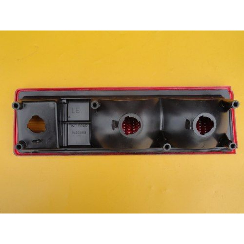 Lanterna Traseira Chevette  1980 à 1982 Nova (0Km) Lado Esquerdo