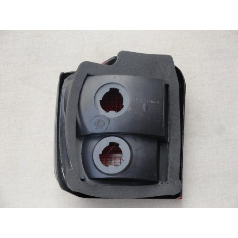 Lanterna Traseira da Belina II 78 à 84 Esquerda