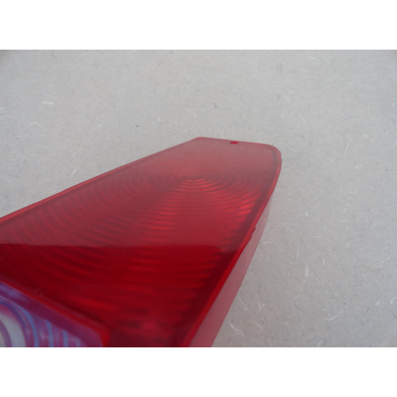 Lente Lanterna Traseira F-100 F-1000 Pampa Plástico Direito