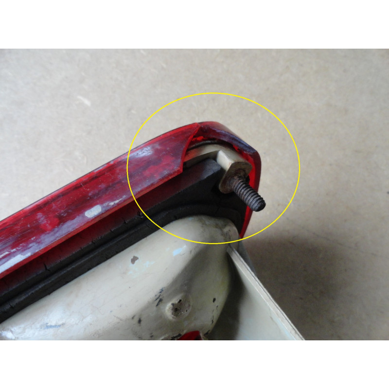 Lanterna Traseira Direita Maverick Fase 2 77 à 79 Original Usada