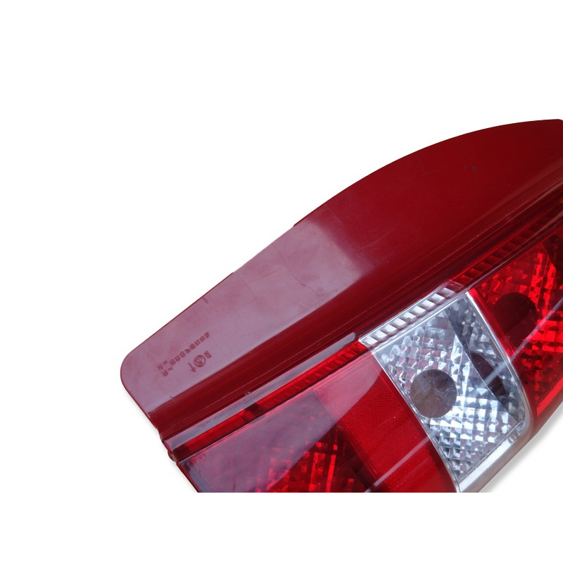 Lanterna Traseira Direita Palio Weekend 2001 a 2003 Original com Detalhe Usada