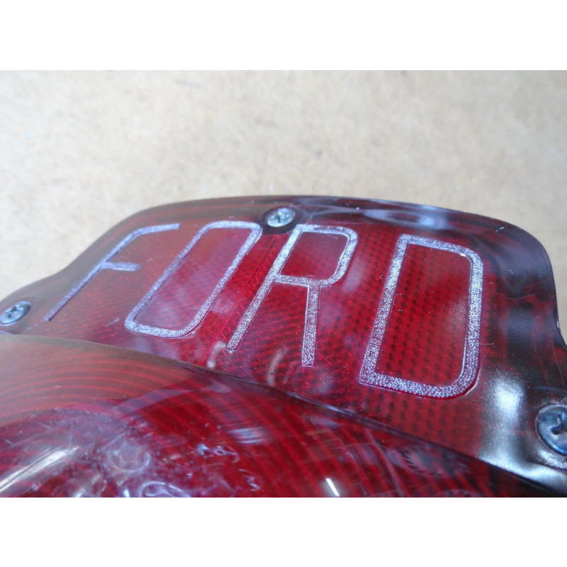 Lanterna Traseira Direita F-100 53 à 71 Original Nova Fumê