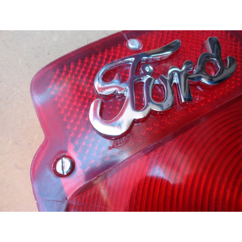 Lanterna Traseira F-100 53 a 68 Carcaça Cromada C/ Logo Ford