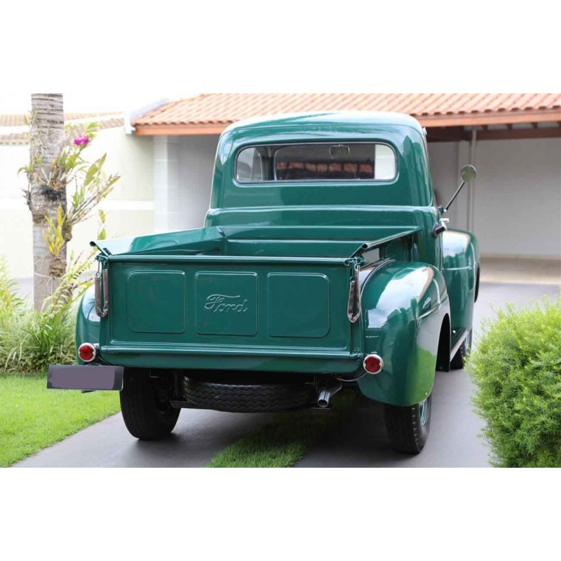 Lanterna Traseira F-1 F-100 1948 a 1954 Metal Cromado - Par