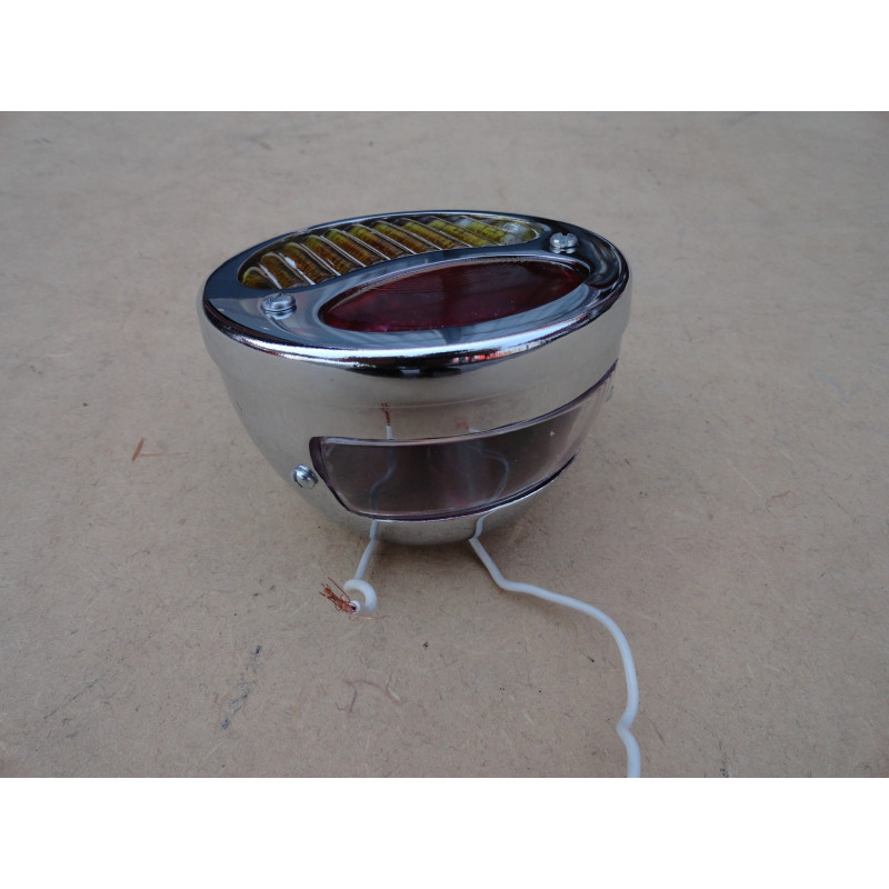 Lanterna Traseira Ford Model A 1928 a 1931 com Visor - Par