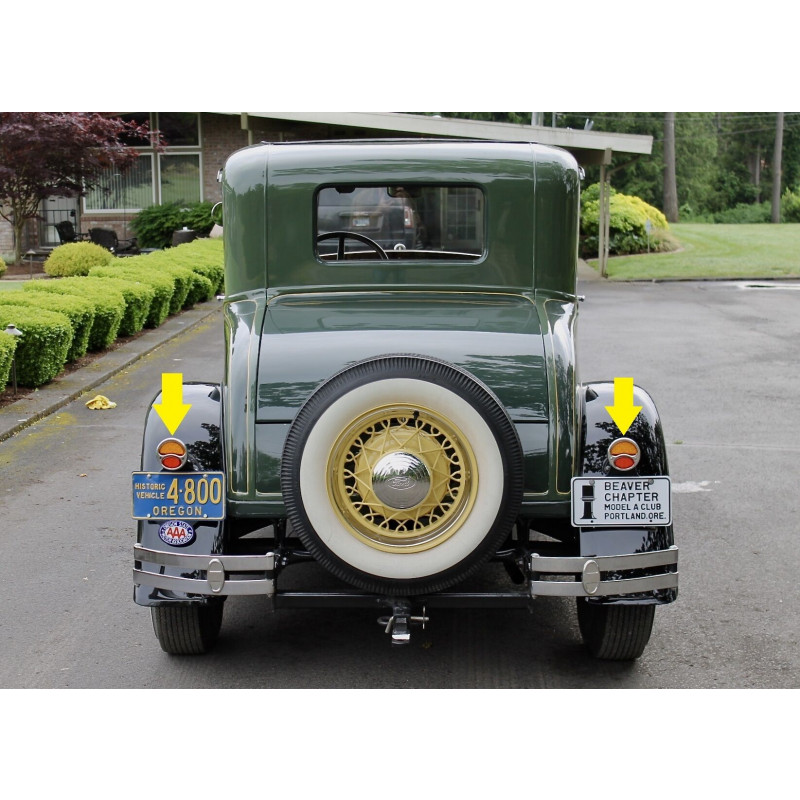 Lanterna Traseira Ford Model A 1928 a 1931 com Visor - Par