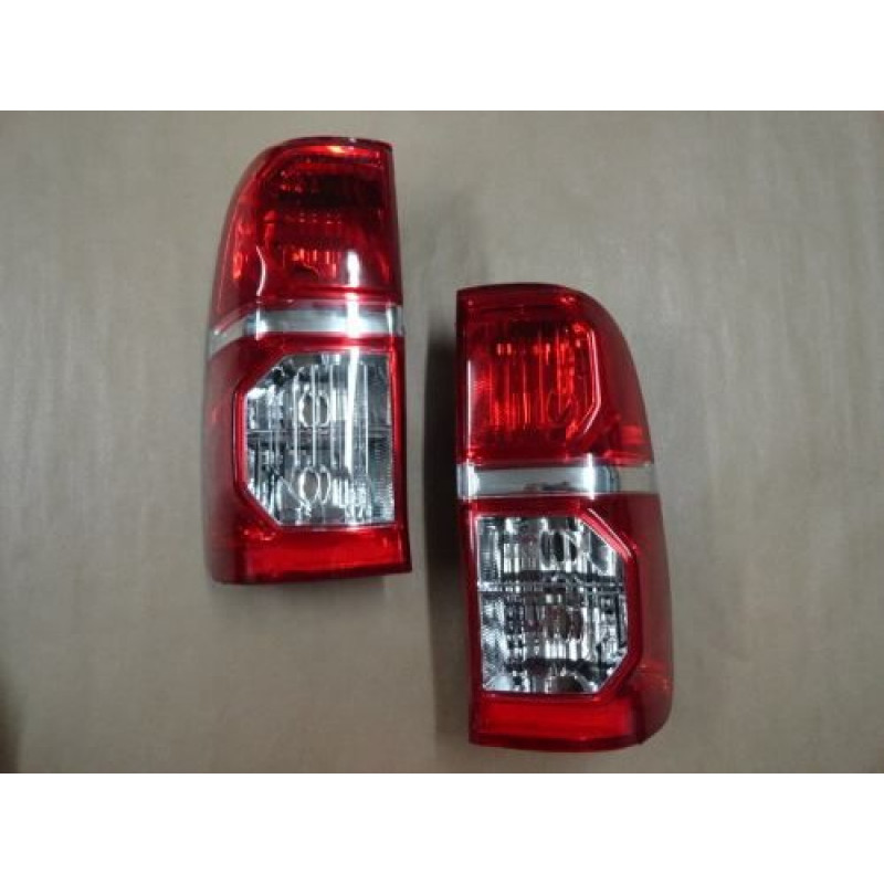 Lanternas Traseiras Hilux 12 à 14 - Par