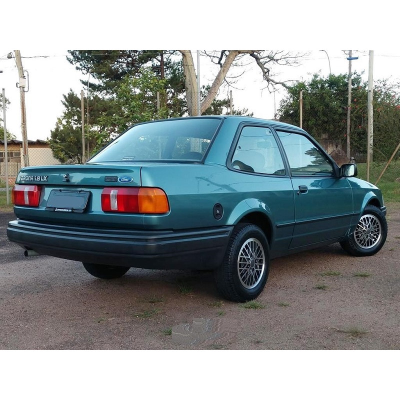 Lateral Traseira Direita Paralama Verona e Apollo até 1992 Original Nova