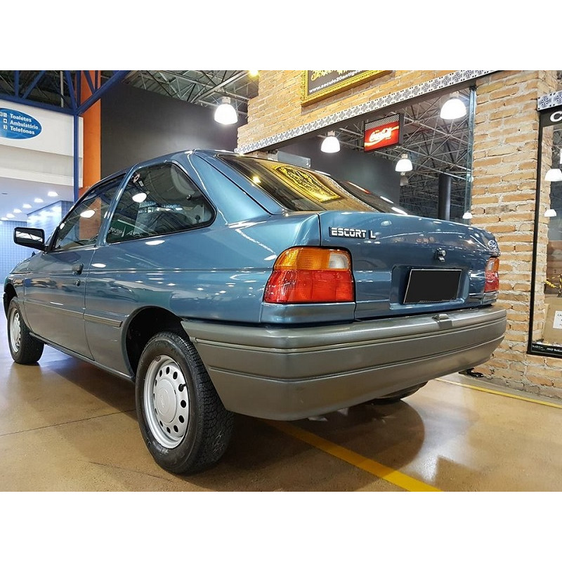 Lateral Traseira Esquerda Remendo Escort 1993 a 1996 Original Ford Nova