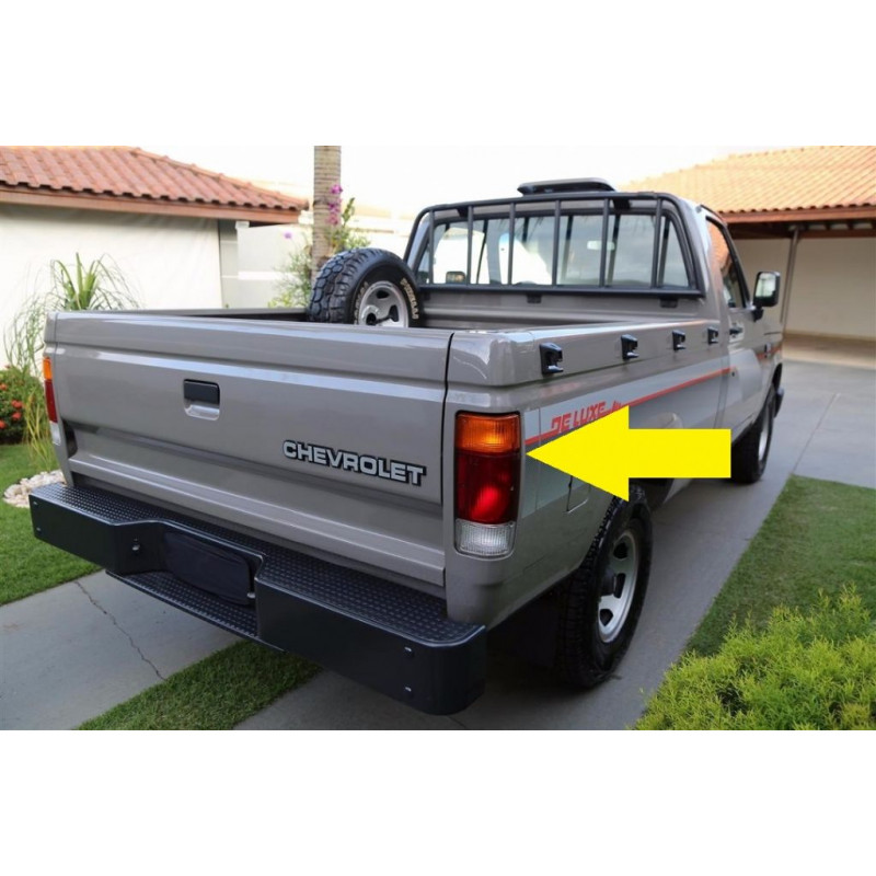 Lente Lanterna Traseira Direita D-20, Veraneio 1985 à 1996 Tricolor