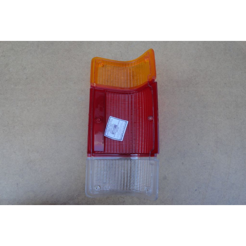 Lente Lanterna Traseira Esquerda D-20, Veraneio 1985 à 1996 Tricolor
